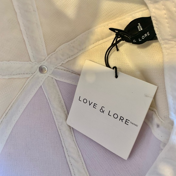 Winter white Love and Lore Cap - Picture 4 of 6